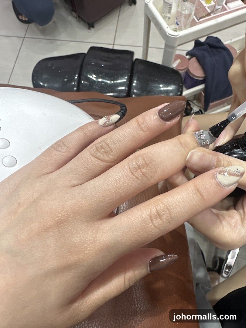 Nail Salon Service