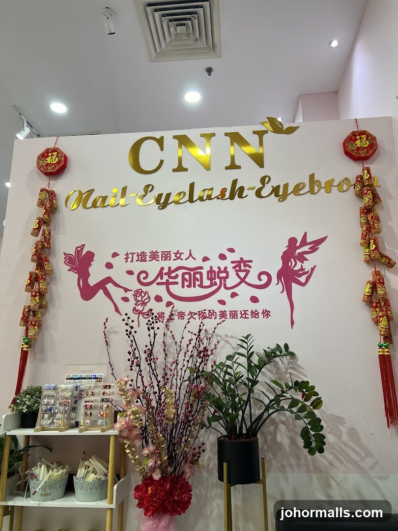CNN Nail-Eyelash-Eyebrow Salon Decor