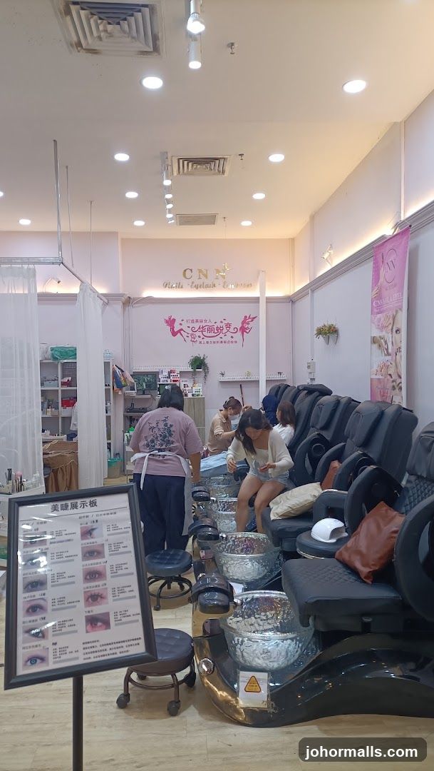Nail and Eyelash Salon