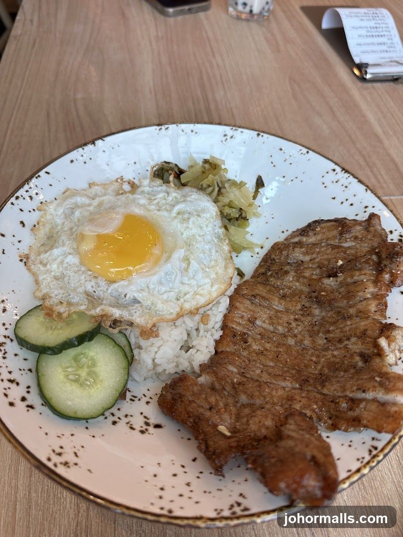 Pork Chop Rice with Fried Egg