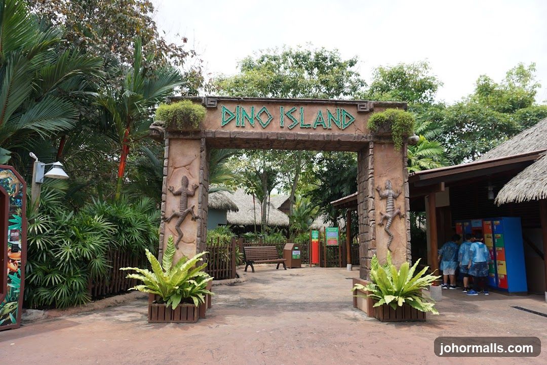 Legoland Dino Island