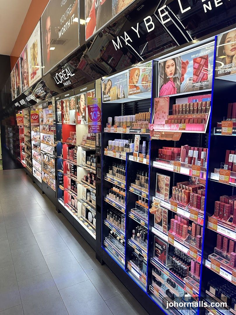 Cosmetics Display