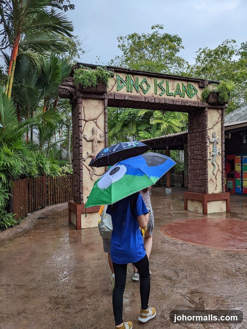 Legoland Dino Island