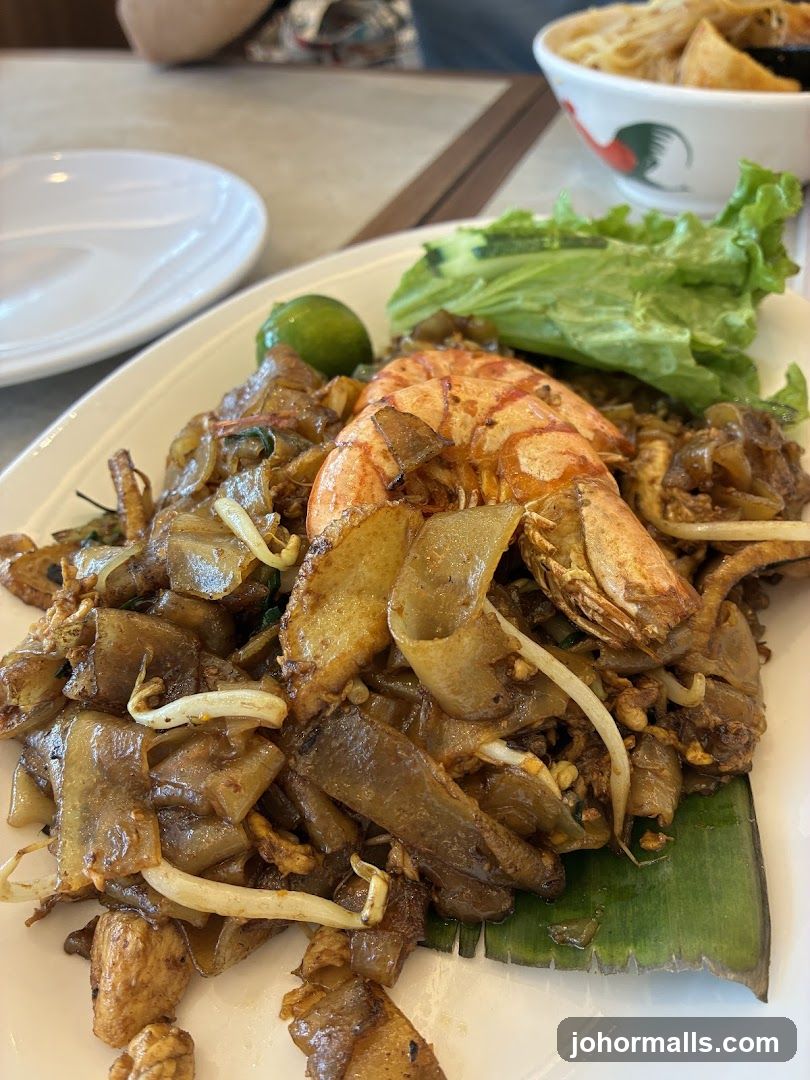 Char Kway Teow with Prawns