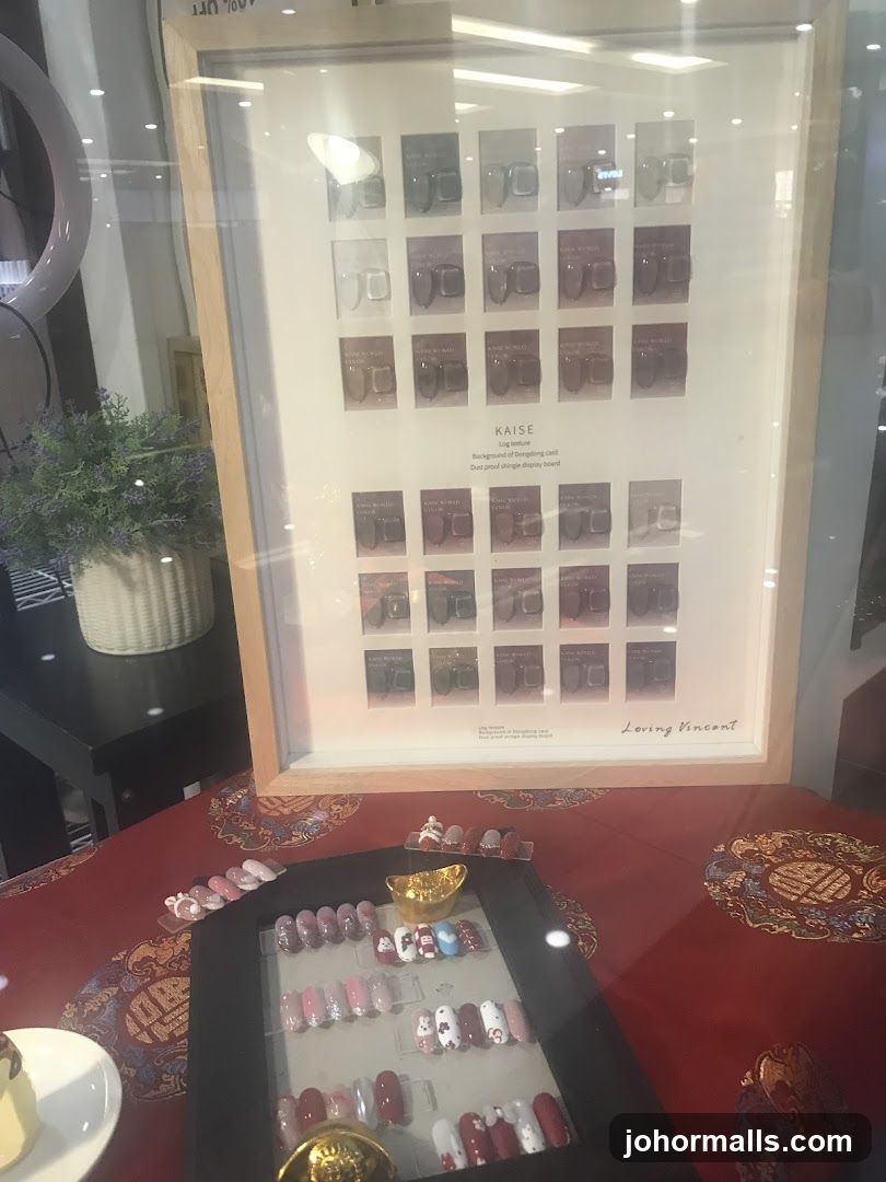 Nail Display