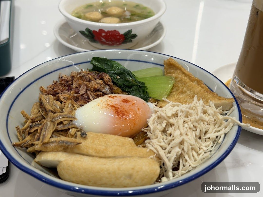 Noodles with Toppings