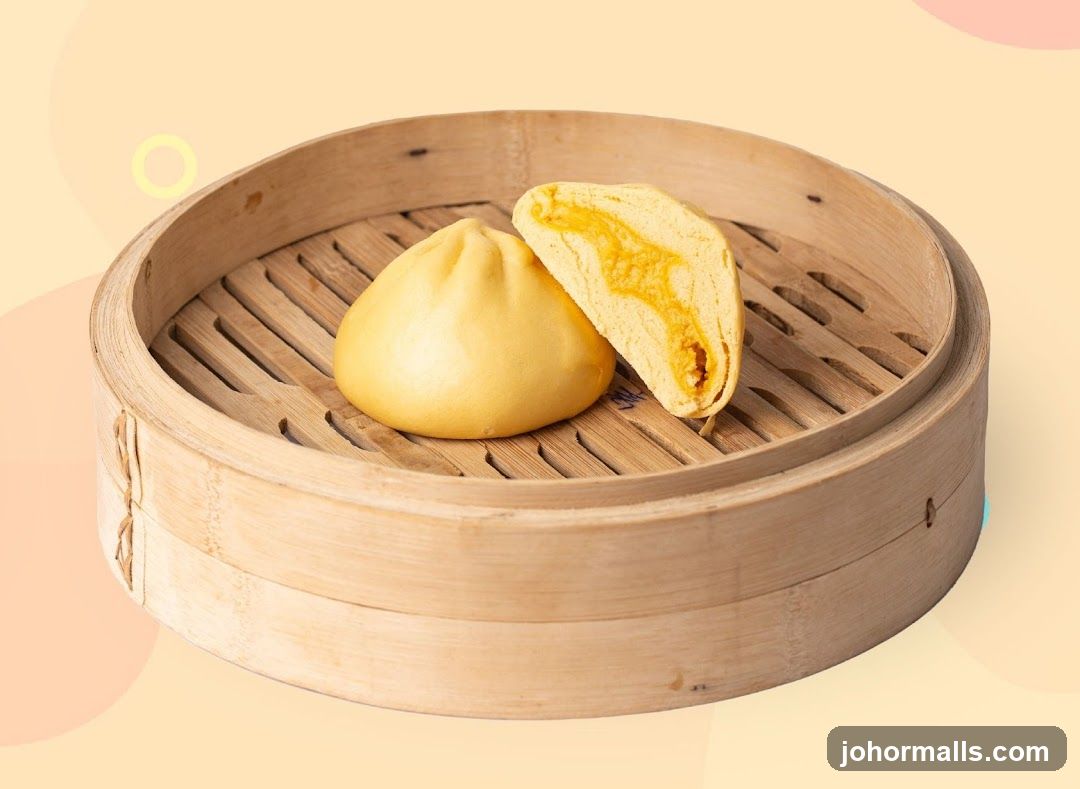 Steamed Buns in Bamboo Steamer