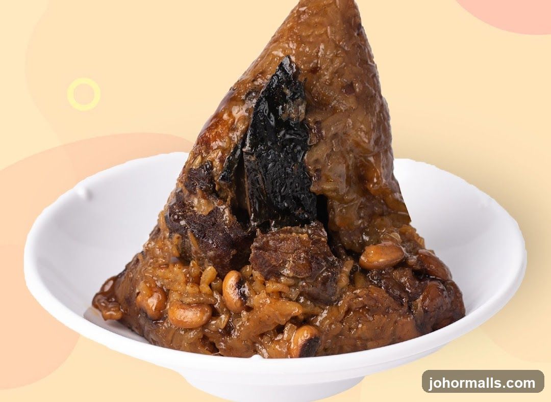 Zongzi with Meat and Beans