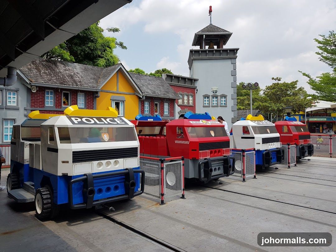 Lego City Police and Fire Vehicles
