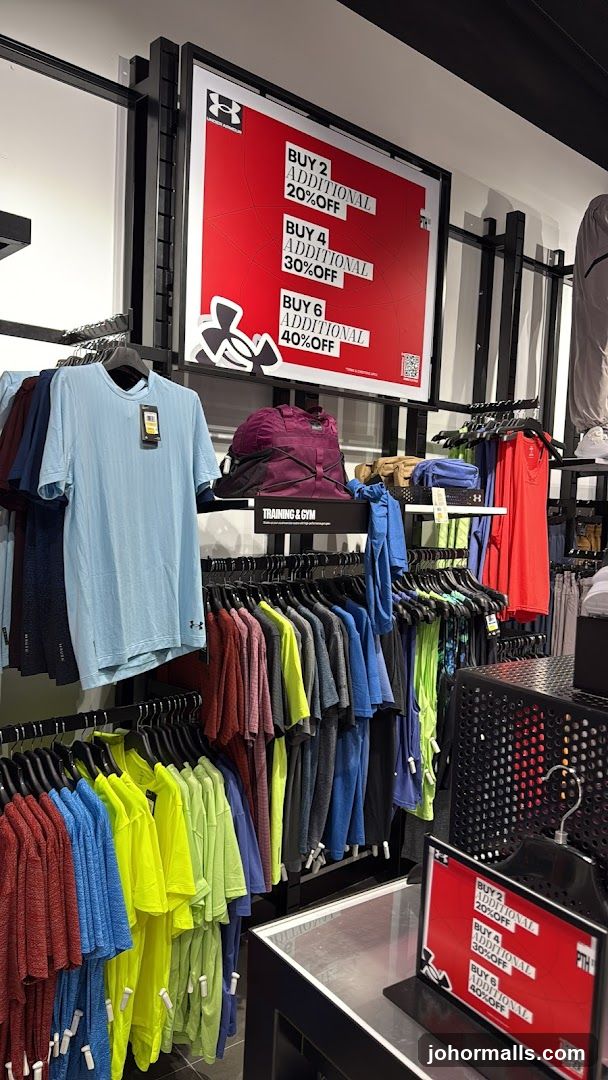 Under Armour Store Display