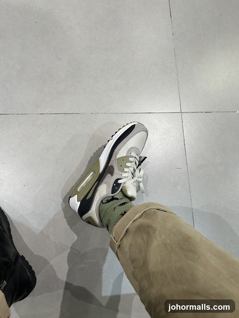 Foot Locker AEON Mall Tebrau City