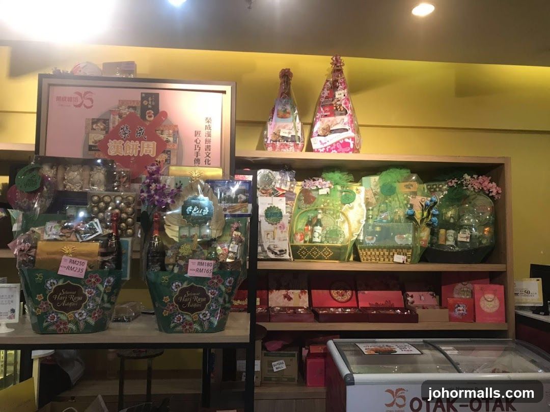 Gift Baskets and Boxes