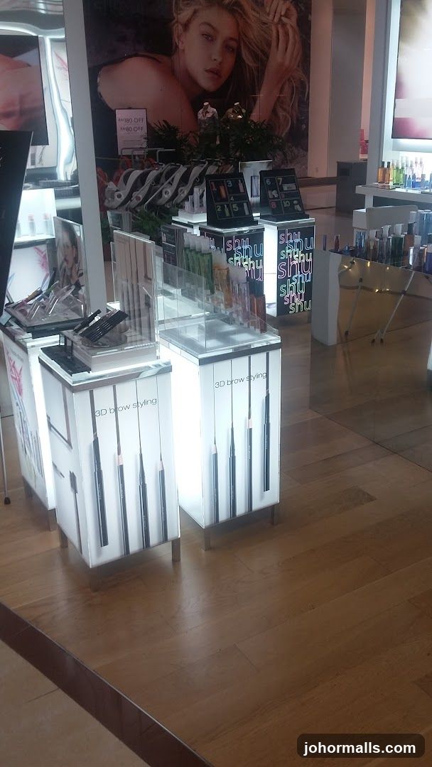 Cosmetics Display
