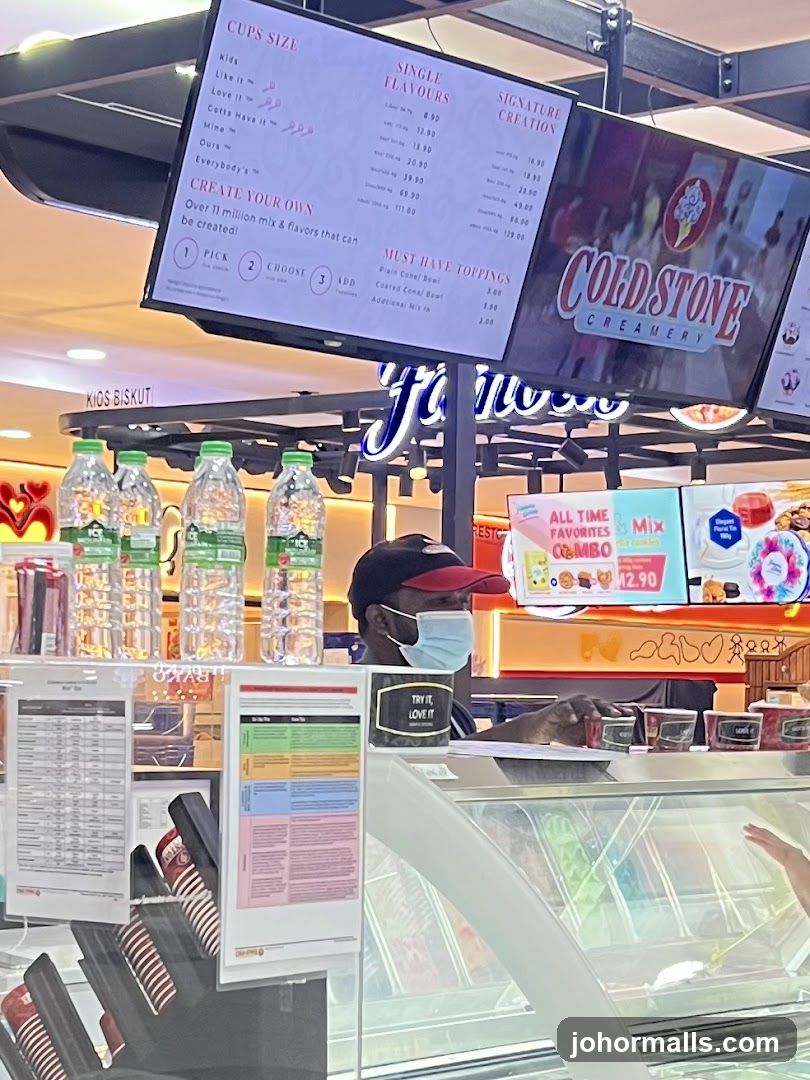 Cold Stone Creamery Counter