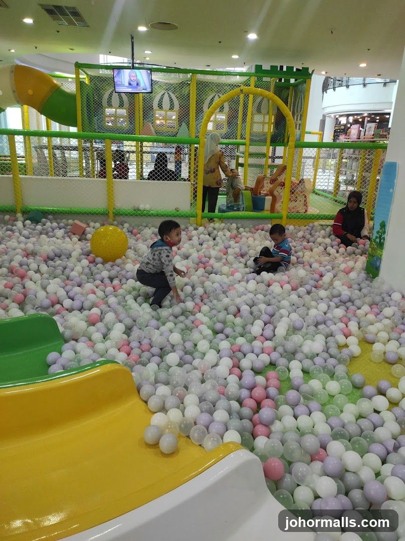 Indoor Playground Ball Pit