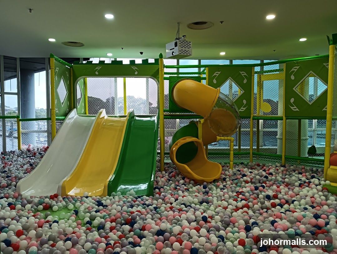 Indoor Playground with Ball Pit