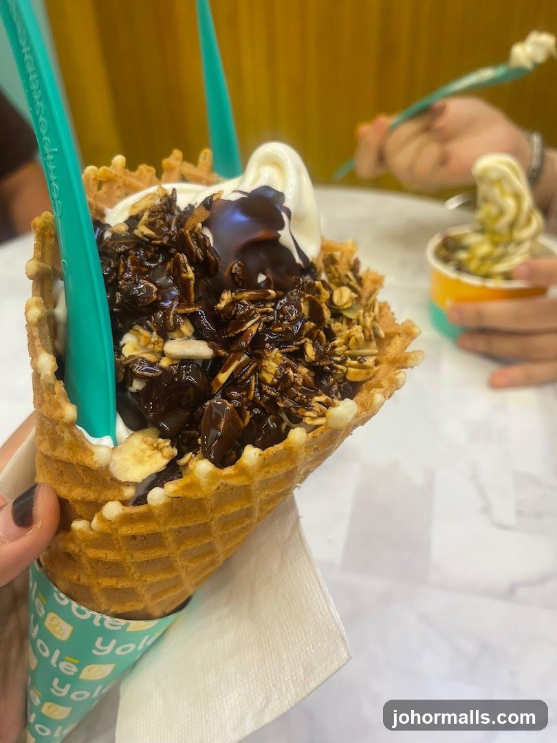 Yole Frozen Yogurt