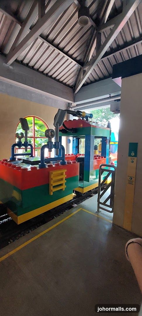 Theme Park Ride