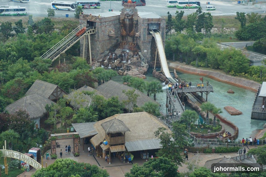 Theme Park Water Ride