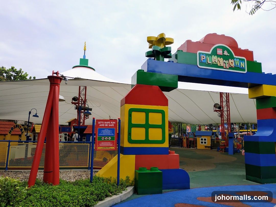 LEGO Duplo Playtown Entrance