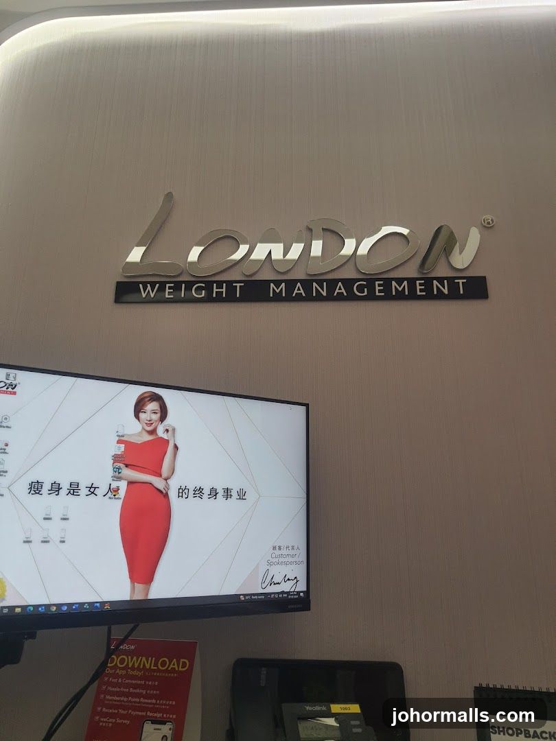 London Weight Management Signage and Computer Screen