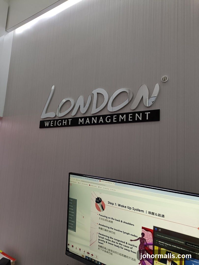 London Weight Management Sign and Computer Screen