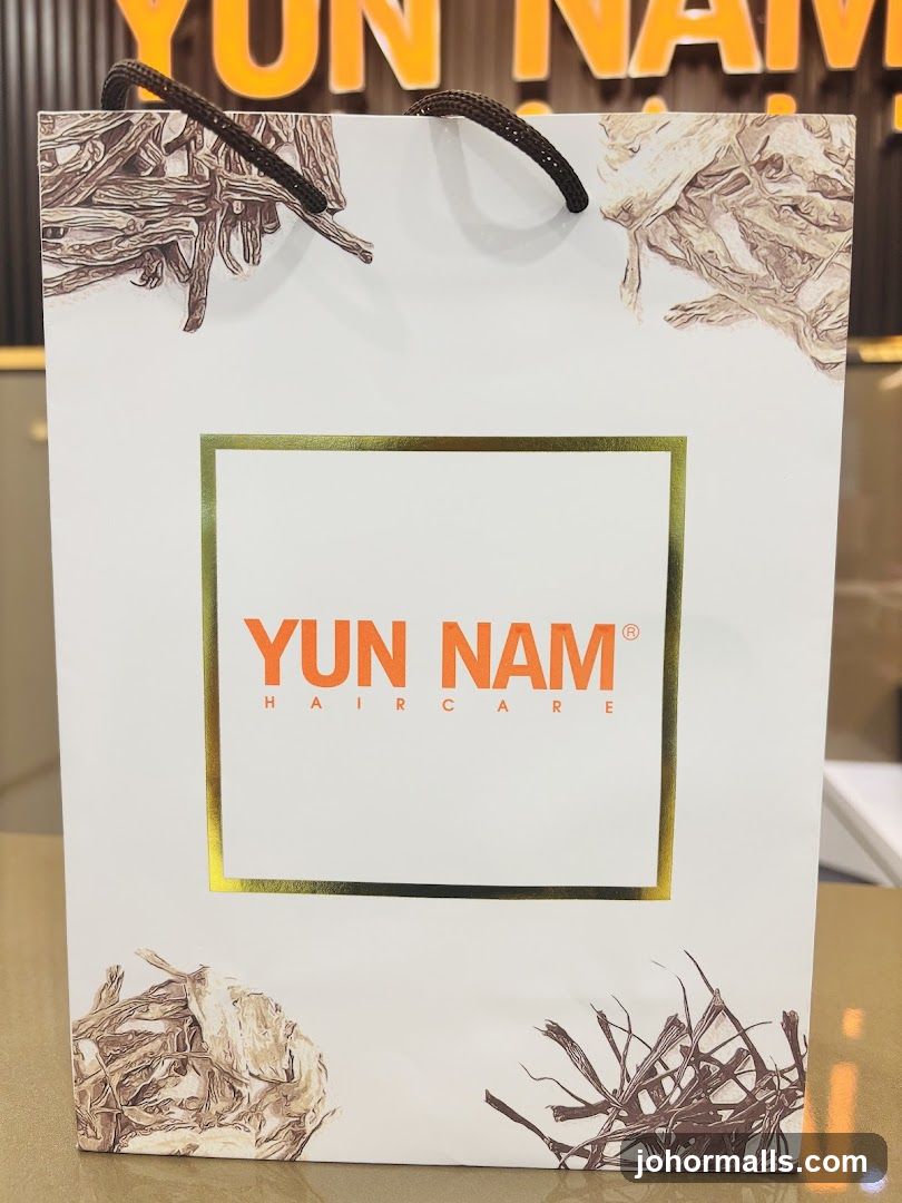 Yun Nam Haircare Bag