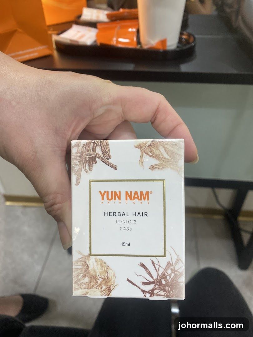Yun Nam Herbal Hair Tonic 3
