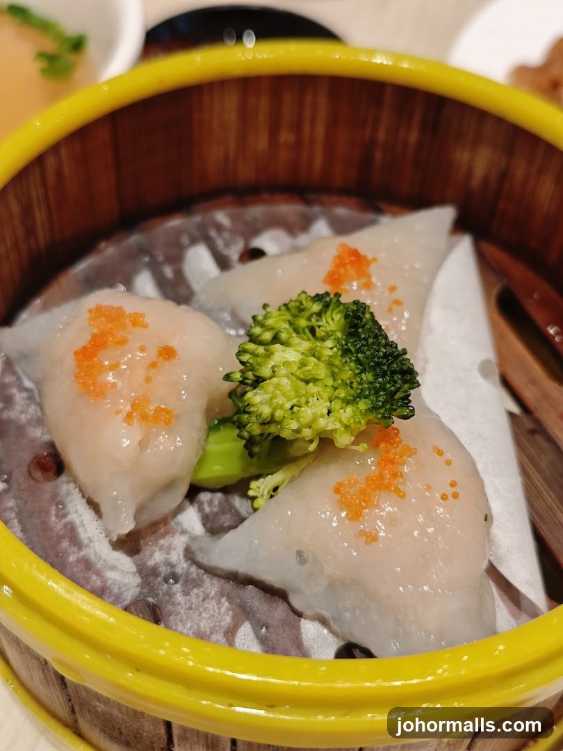Steamed Dumplings with Broccoli and Roe