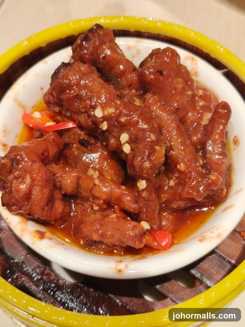 Braised Chicken Feet