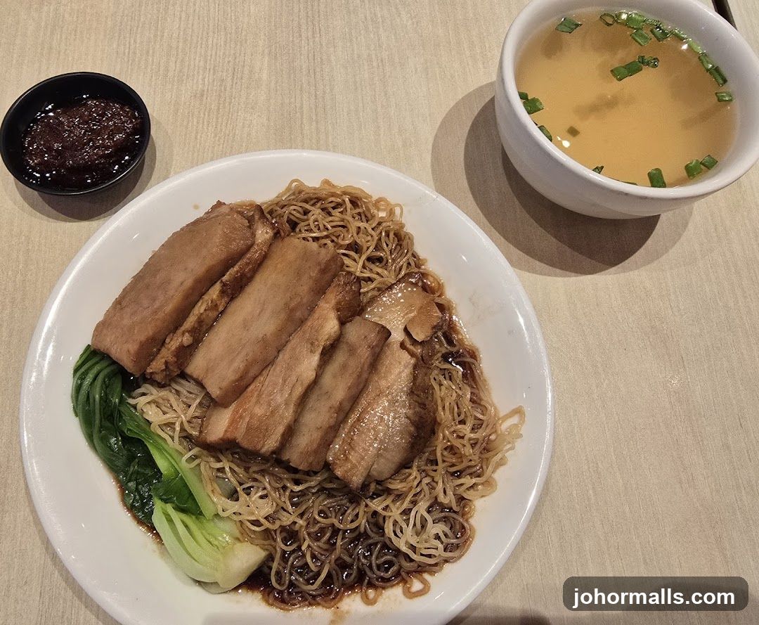 Pork Noodles with Soup