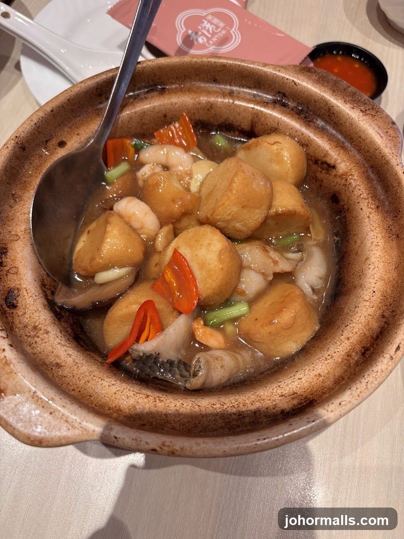 Claypot Dish with Tofu and Shrimp