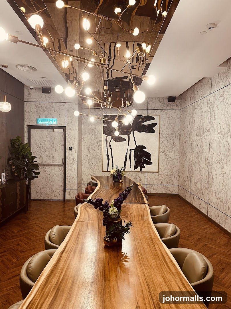 Modern Meeting Room