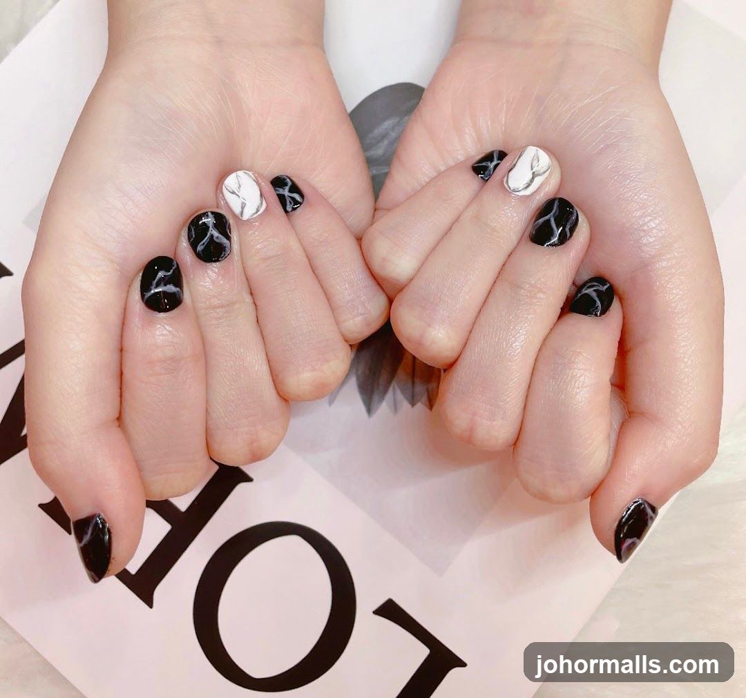 Marble Nail Art