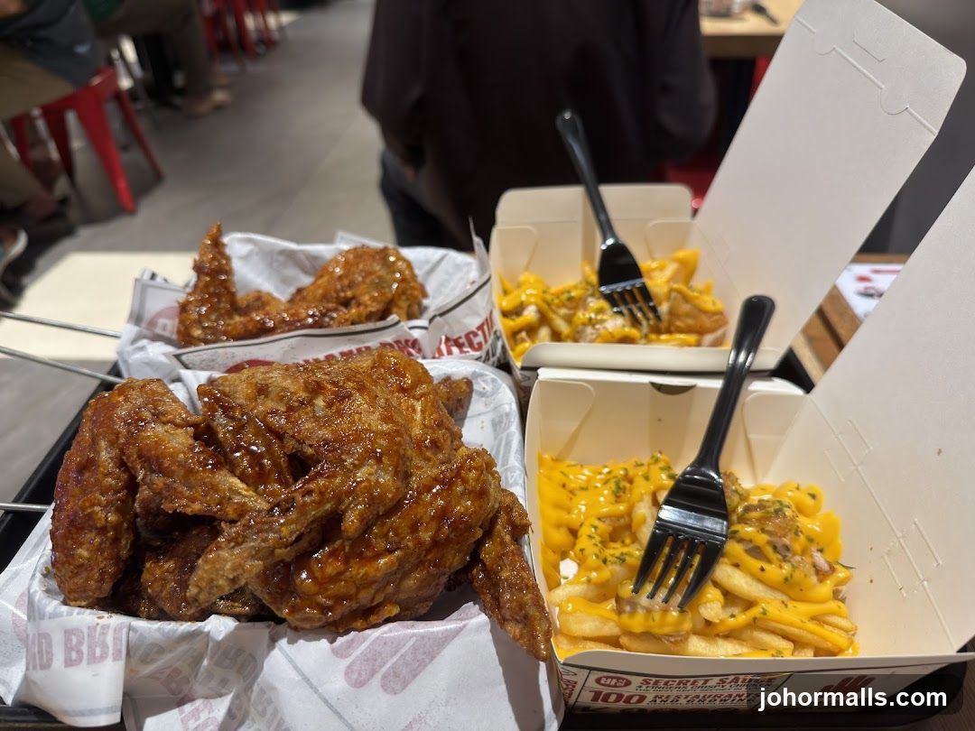 Chicken Wings and Cheese Fries