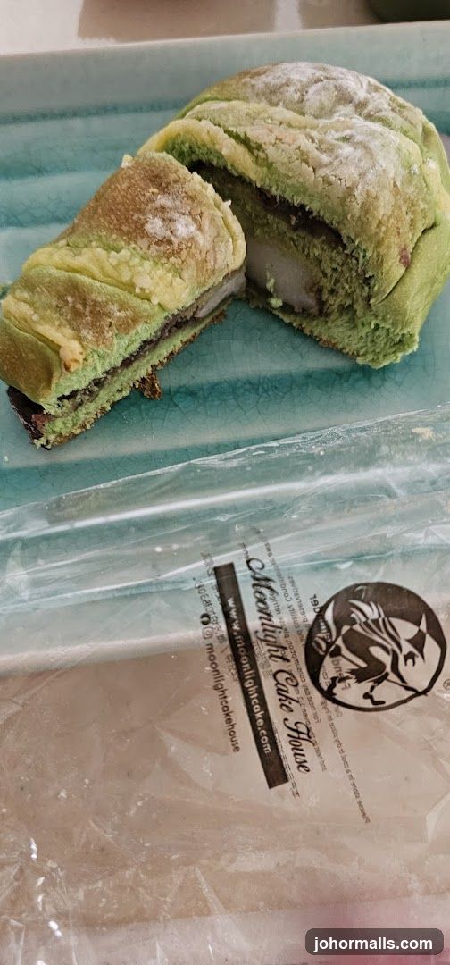 Matcha Bread with Red Bean Paste and Mochi
