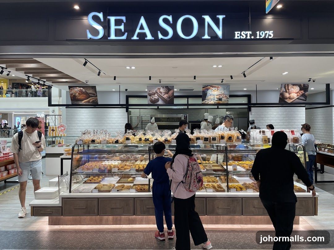 Season Bakery City Square