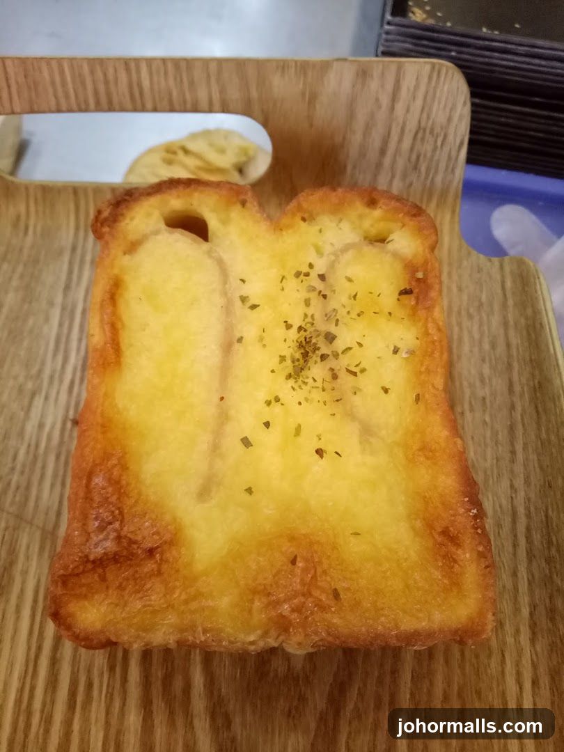 Garlic Bread Slice