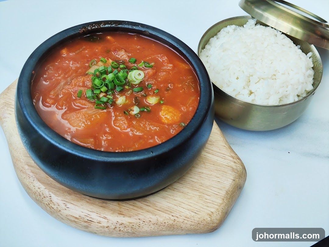 Kimchi Stew with Rice