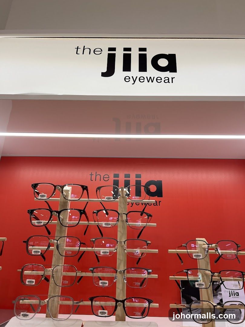 Eyewear Display