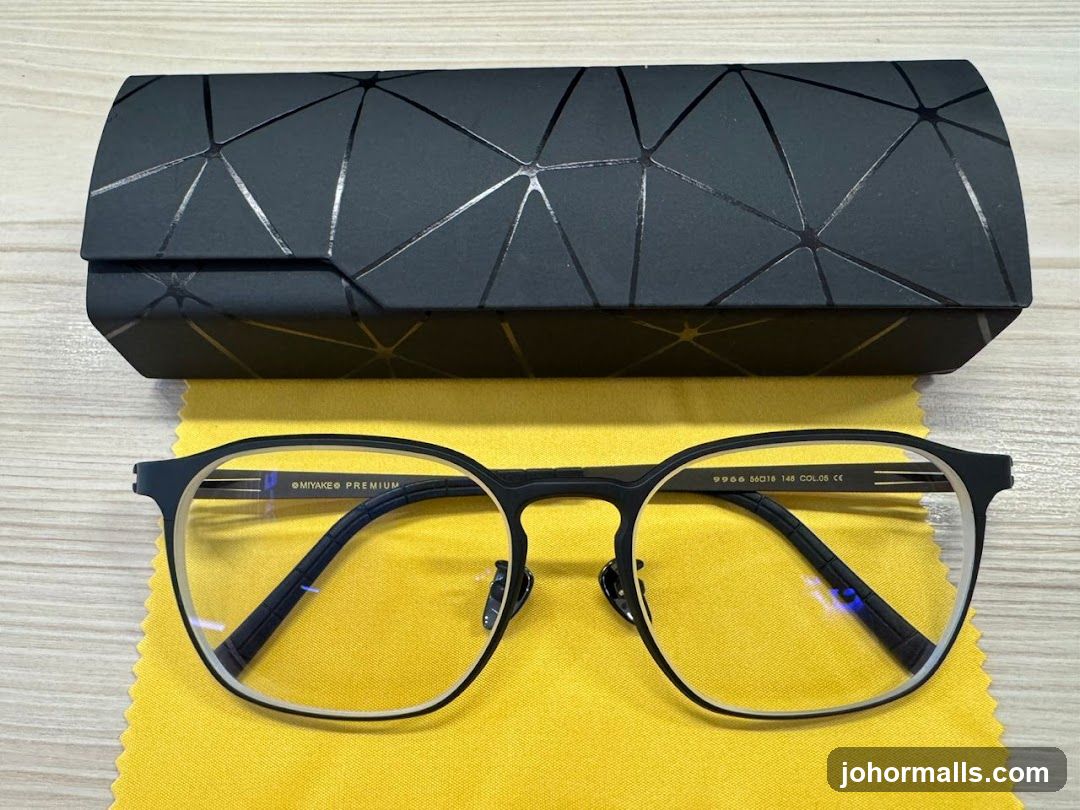 Eyeglasses and case