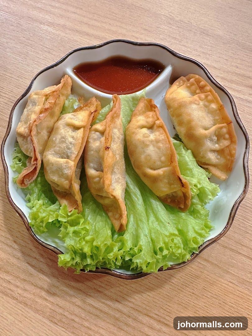 Fried Dumplings with Dipping Sauce