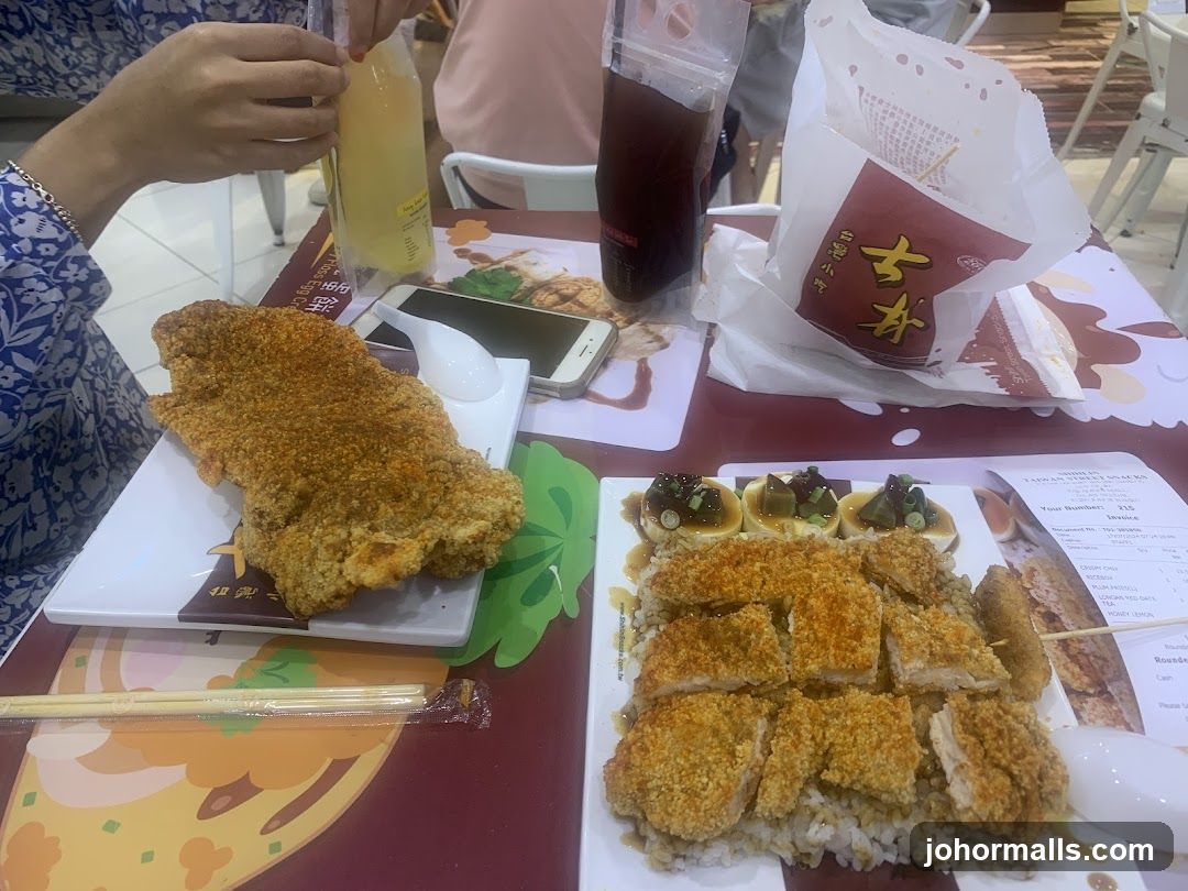 Taiwanese Fried Chicken and Sides