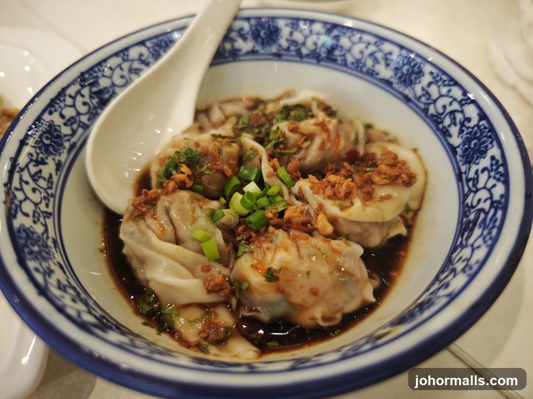 Wontons in Chili Oil