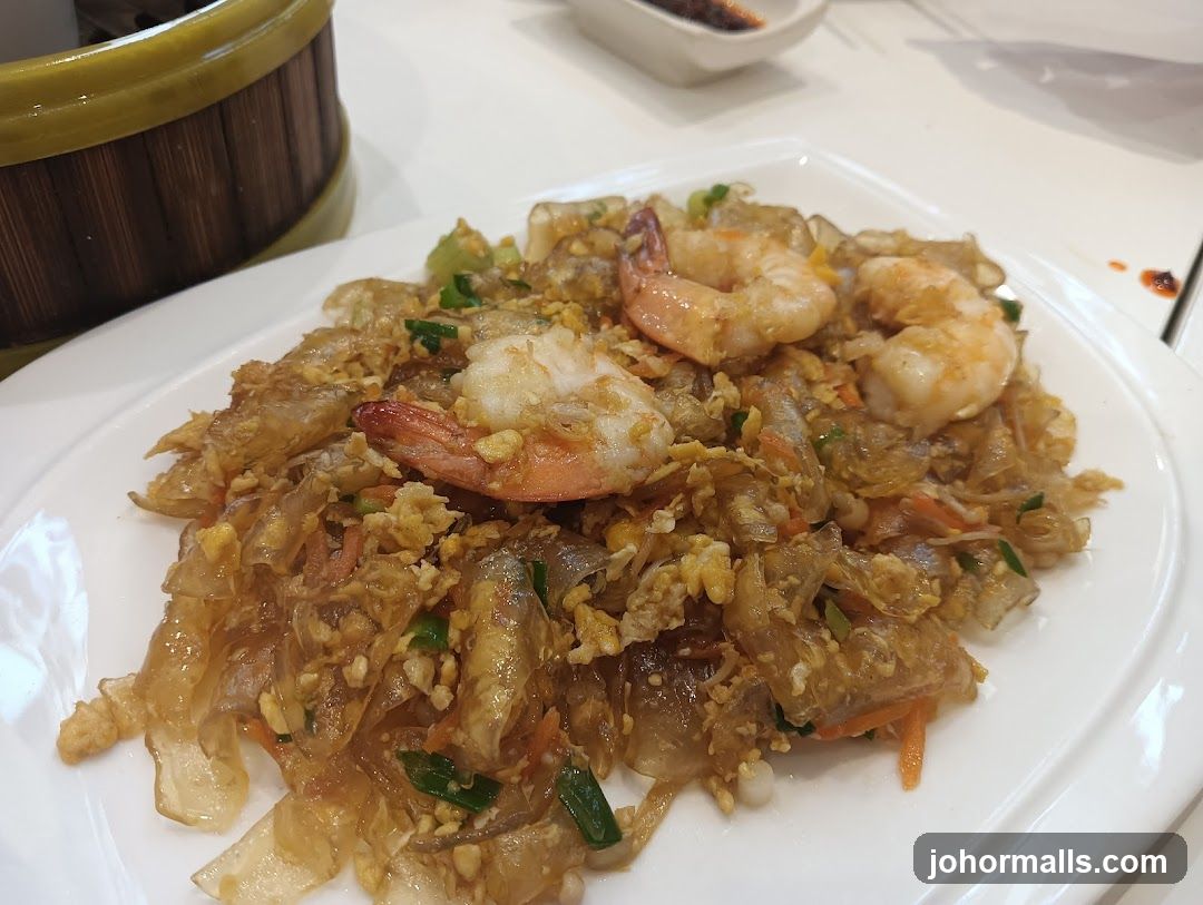 Shrimp and Noodles