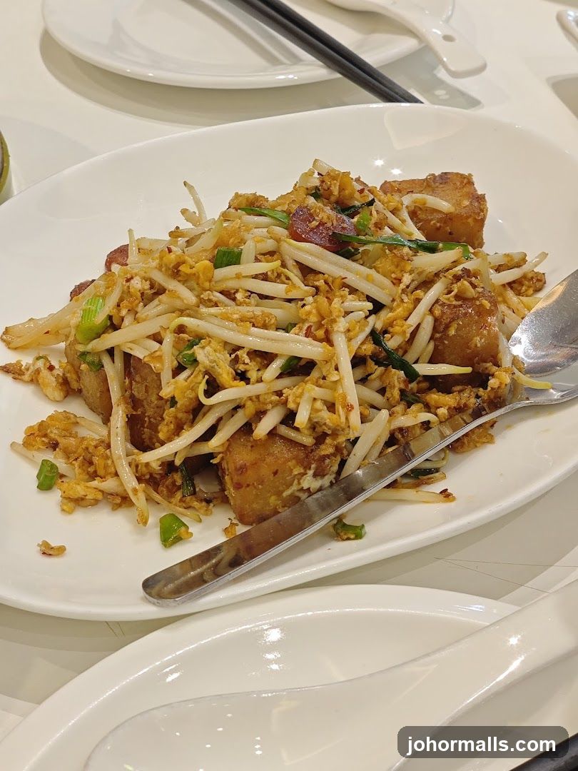 Fried Turnip Cake with Bean Sprouts