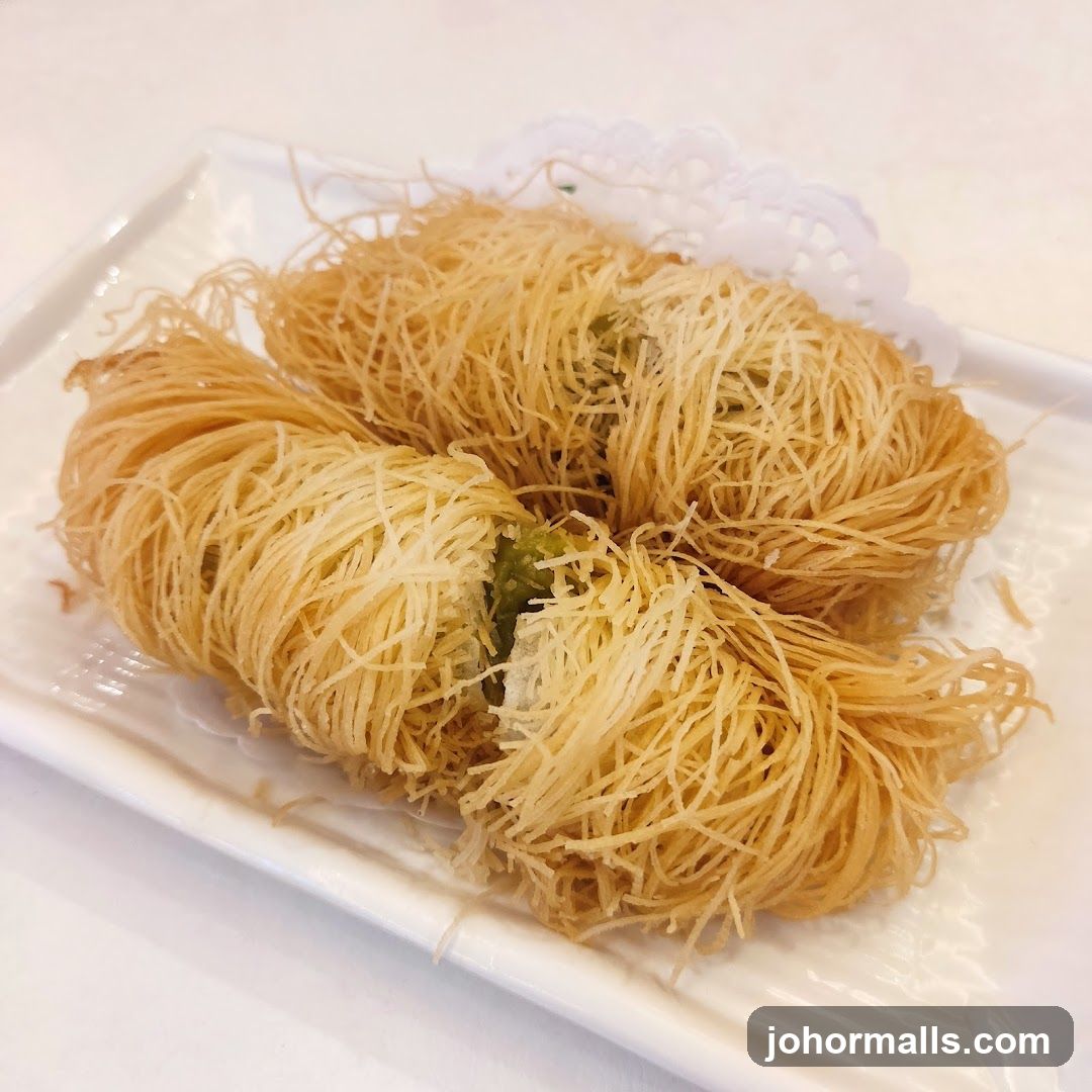Crispy Fried Rolls