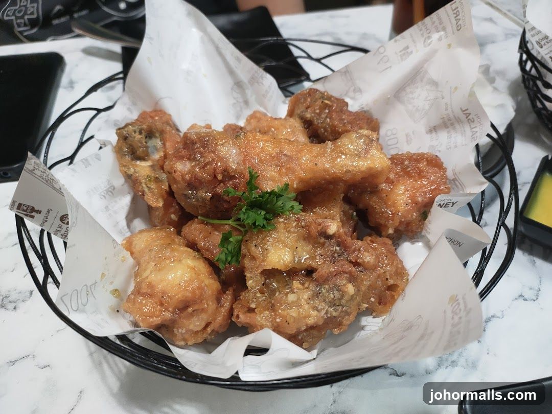 Fried Chicken Wings