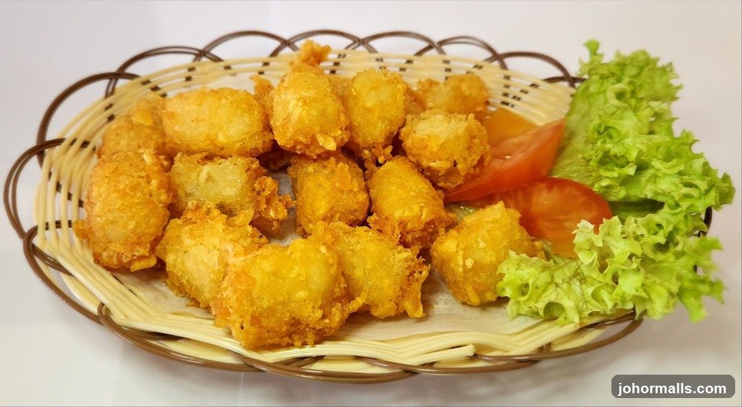 Fried Bites with Salad