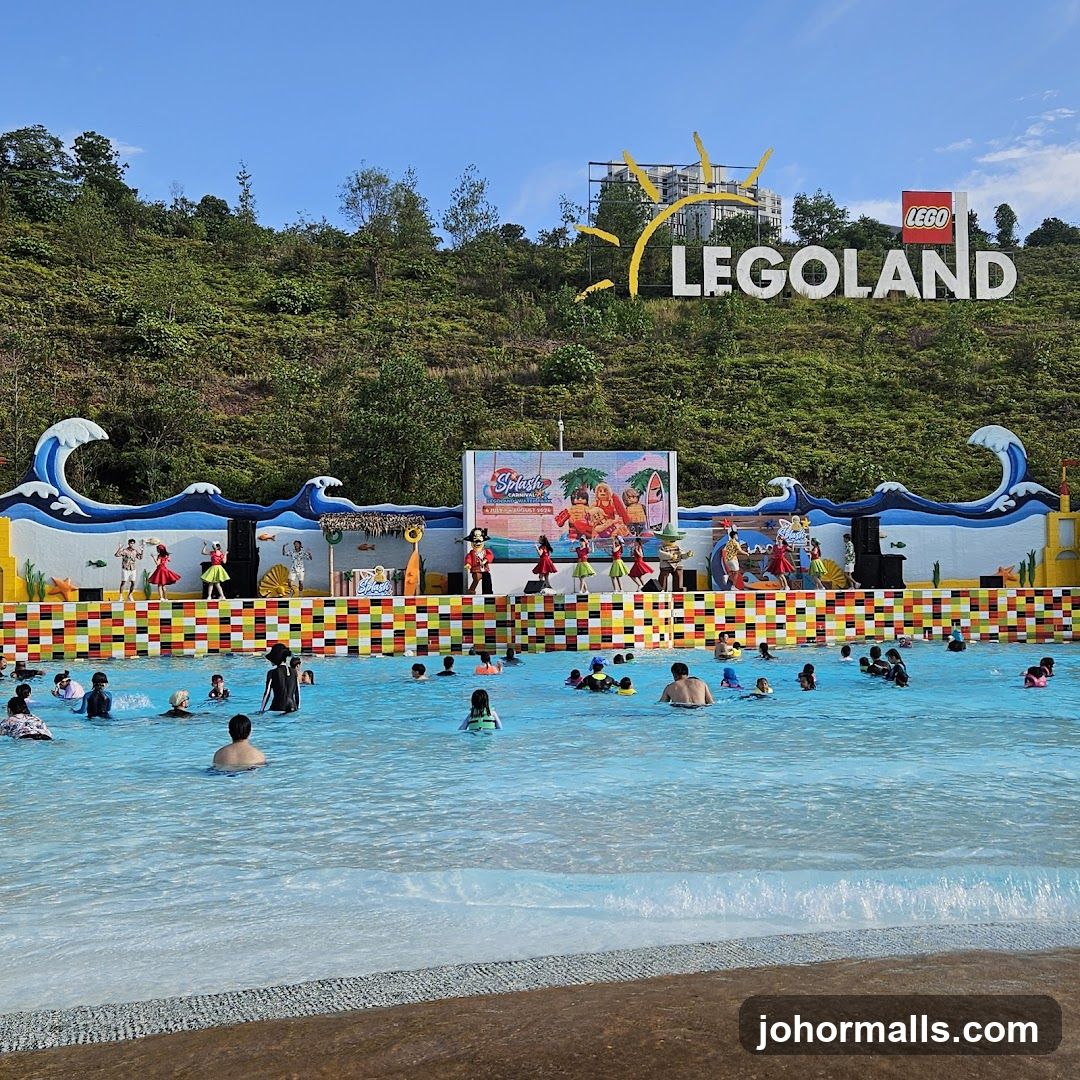 LEGOLAND water park pool area